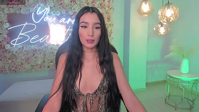 BellaCarteer  online show from 12/03/25, 12:04