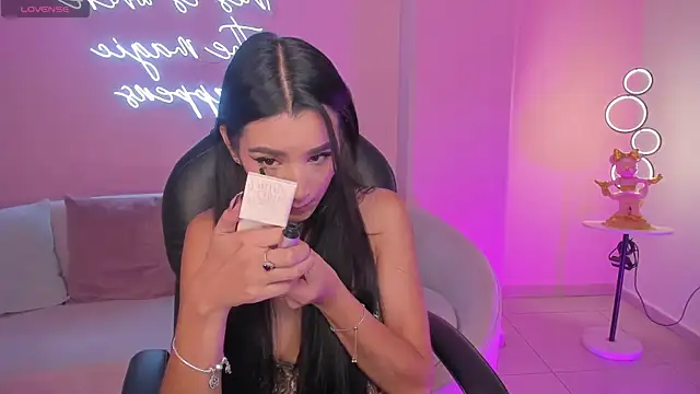 BellaCarteer  online show from 11/09/25, 06:23