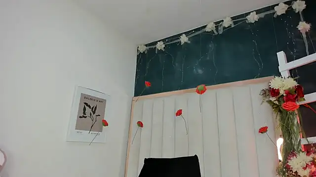 africa holmes online show from 04/22/26, 02:18