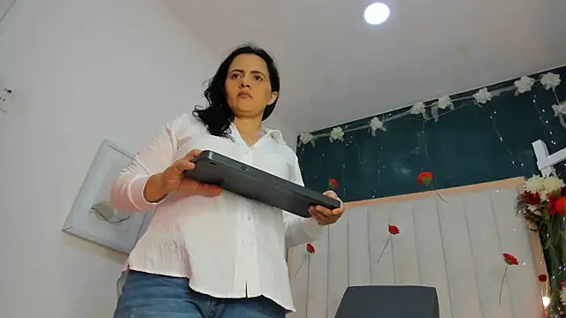 africa holmes online show from 02/28/26, 02:22