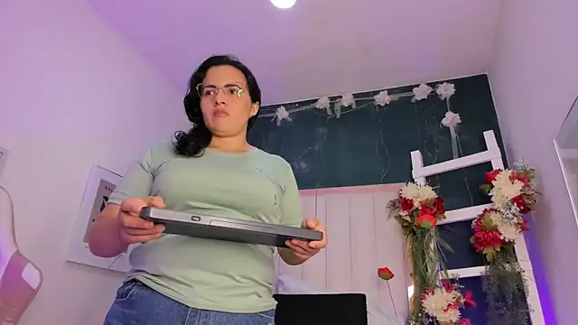 africa holmes online show from 03/12/26, 02:28