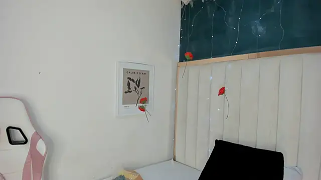 africa holmes online show from 05/02/26, 02:06