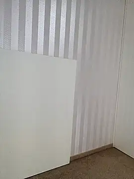 Snapshot of Robvin16 chatting on 11/16/25, 05:34 Robvin16 online show from 11/16/25, 05:34