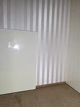 Snapshot of Robvin16 chatting on 11/15/25, 08:07 Robvin16 online show from 11/15/25, 08:07