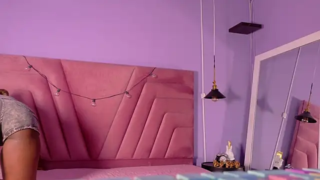 kinkyandsavage online show from 12/05/25, 07:45