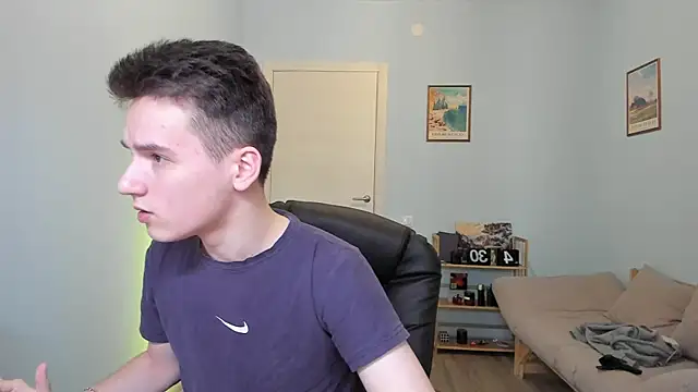 Snapshot of Scooby_k chatting on 02/27/25, 08:02 Scooby k online show from 02/27/25, 08:02