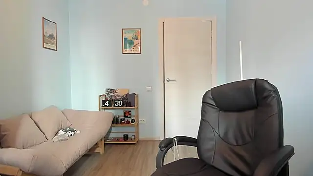 Snapshot of Scooby_k chatting on 02/22/25, 08:50 Scooby k online show from 02/22/25, 08:50