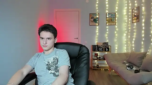 Snapshot of Scooby_k chatting on 12/16/24, 08:09 Scooby k online show from 12/16/24, 08:09