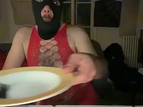 Snapshot of Sissy_egypt chatting on 10/25/25, 05:39 Sissy egypt online show from 10/25/25, 05:39