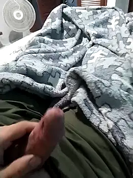 Bombi22 online show from 02/18/25, 05:31