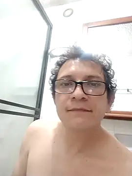 Bombi22 online show from 10/02/25, 11:24