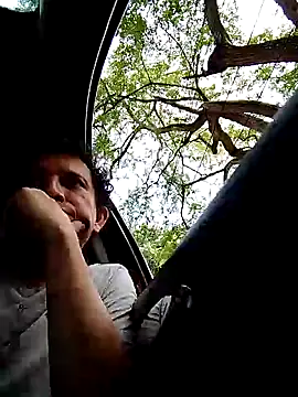 Bombi22 online show from 02/08/25, 03:00