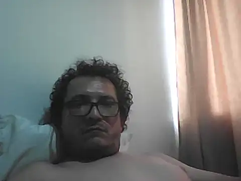 Bombi22 online show from 12/05/25, 09:34