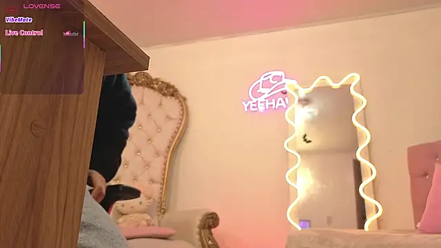 kittystart tay online show from 11/08/25, 11:47