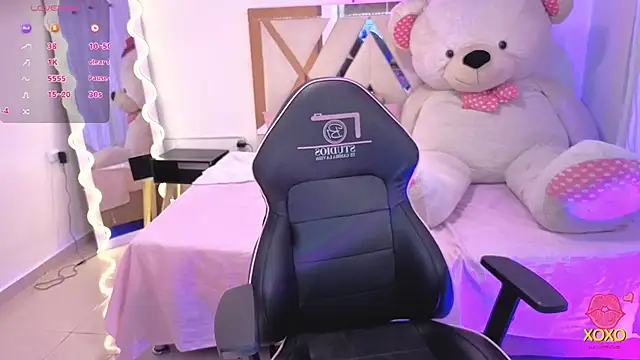 kittystart tay online show from 09/30/25, 11:55