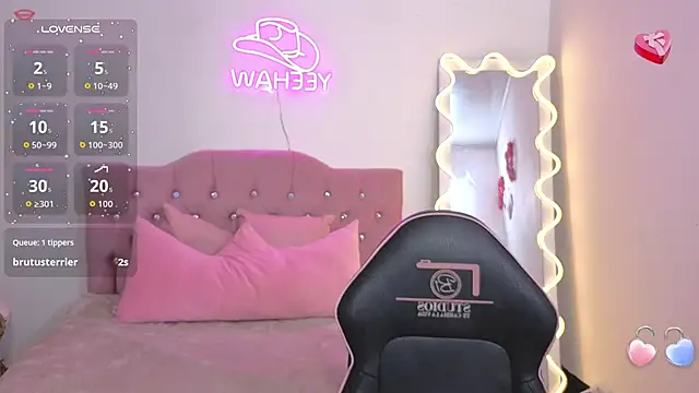 kittystart tay online show from 10/13/25, 11:45