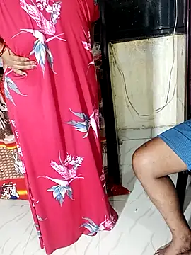 Snapshot of _Hot-Couple chatting on 10/10/25, 09:04 Hot-Couple online show from 10/10/25, 09:04