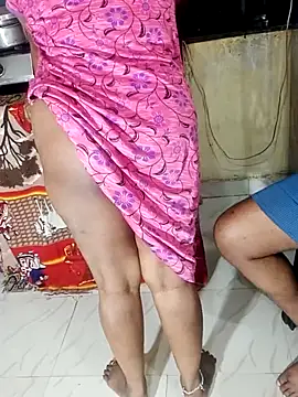 Snapshot of _Hot-Couple chatting on 10/09/25, 08:53 Hot-Couple online show from 10/09/25, 08:53