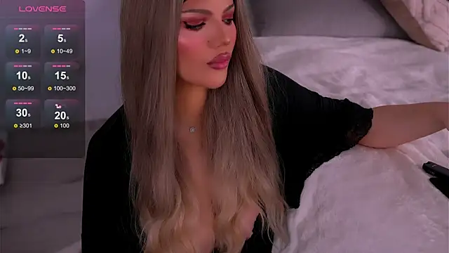 Snapshot of Graciane_Lee chatting on 10/27/25, 03:24 Graciane Lee online show from 10/27/25, 03:24