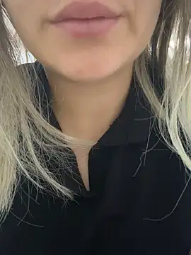 Snapshot of Gamzemm8888 chatting on 03/09/25, 12:20 Gamzemm8888 online show from 03/09/25, 12:20