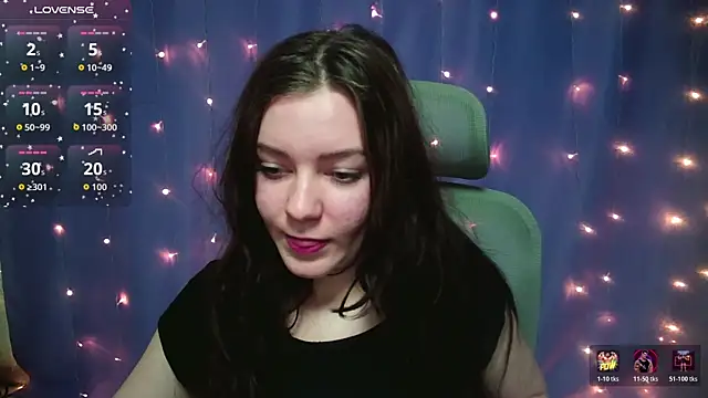 Lana  Cute  online show from 12/21/25, 01:35