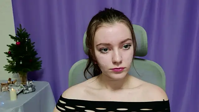 Lana  Cute  online show from 01/10/26, 02:01