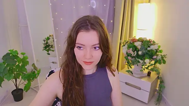 Snapshot of Lana__Cute_ chatting on 06/24/26, 02:15 Lana Cute online show from 06/24/26, 02:15