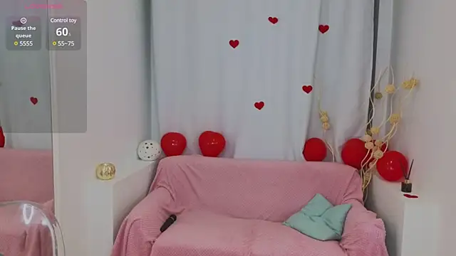 Lana  Cute  online show from 02/14/25, 06:40