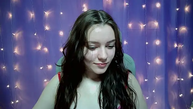 Lana  Cute  online show from 12/03/25, 12:48