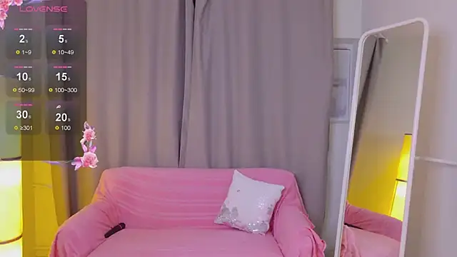 Lana  Cute  online show from 03/12/25, 08:31