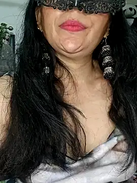 sexy bhabhi69 online show from 05/07/26, 06:33