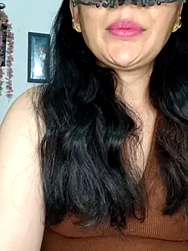 sexy bhabhi69 online show from 04/15/26, 05:50