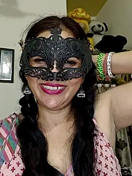 Snapshot of sexy_bhabhi69 chatting on 07/14/26, 05:30 sexy bhabhi69 online show from 07/14/26, 05:30