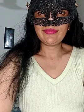 sexy bhabhi69 online show from 04/07/26, 03:58