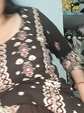 sexy bhabhi69 online show from 04/20/26, 05:03