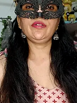 Snapshot of sexy_bhabhi69 chatting on 06/14/26, 08:21 sexy bhabhi69 online show from 06/14/26, 08:21