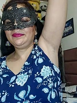 Snapshot of sexy_bhabhi69 chatting on 07/12/26, 04:52 sexy bhabhi69 online show from 07/12/26, 04:52