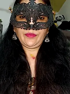 Snapshot of sexy_bhabhi69 chatting on 06/15/26, 08:25 sexy bhabhi69 online show from 06/15/26, 08:25
