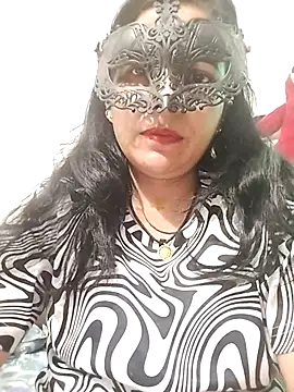 Snapshot of sexy_bhabhi69 chatting on 10/11/25, 07:53 sexy bhabhi69 online show from 10/11/25, 07:53