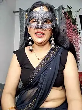 Snapshot of sexy_bhabhi69 chatting on 10/04/25, 05:36 sexy bhabhi69 online show from 10/04/25, 05:36