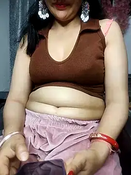 Snapshot of sexy_bhabhi69 chatting on 03/18/25, 05:33 sexy bhabhi69 online show from 03/18/25, 05:33