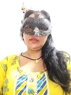Snapshot of sexy_bhabhi69 chatting on 09/23/25, 10:00 sexy bhabhi69 online show from 09/23/25, 10:00