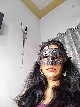 Snapshot of sexy_bhabhi69 chatting on 09/17/25, 04:53 sexy bhabhi69 online show from 09/17/25, 04:53