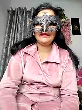Snapshot of sexy_bhabhi69 chatting on 03/07/25, 10:46 sexy bhabhi69 online show from 03/07/25, 10:46