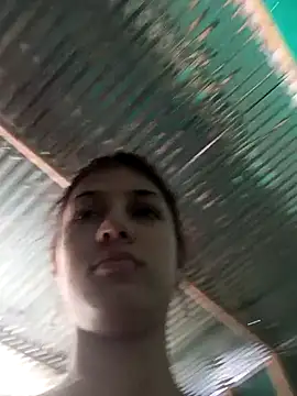 Snapshot of thamygomezz chatting on 10/02/25, 03:15 thamygomezz online show from 10/02/25, 03:15