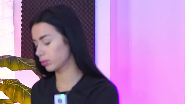 Snapshot of Jenna_Day chatting on 11/11/25, 09:59 Jenna Day online show from 11/11/25, 09:59