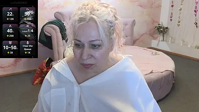 Penelope Pinky online show from 04/03/26, 11:38