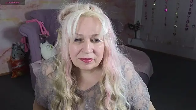 Penelope Pinky online show from 05/29/26, 12:00