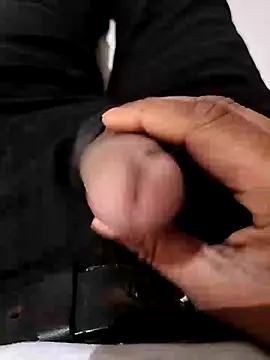 Snapshot of chootkapyasa007 chatting on 02/08/25, 02:38 chootkapyasa007 online show from 02/08/25, 02:38