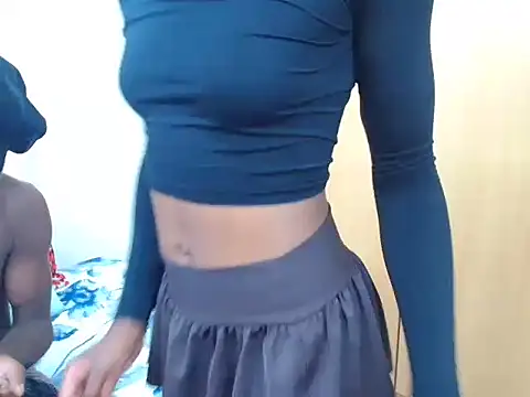 Snapshot of Smallboyfck chatting on 12/16/24, 05:33 Smallboyfck online show from 12/16/24, 05:33